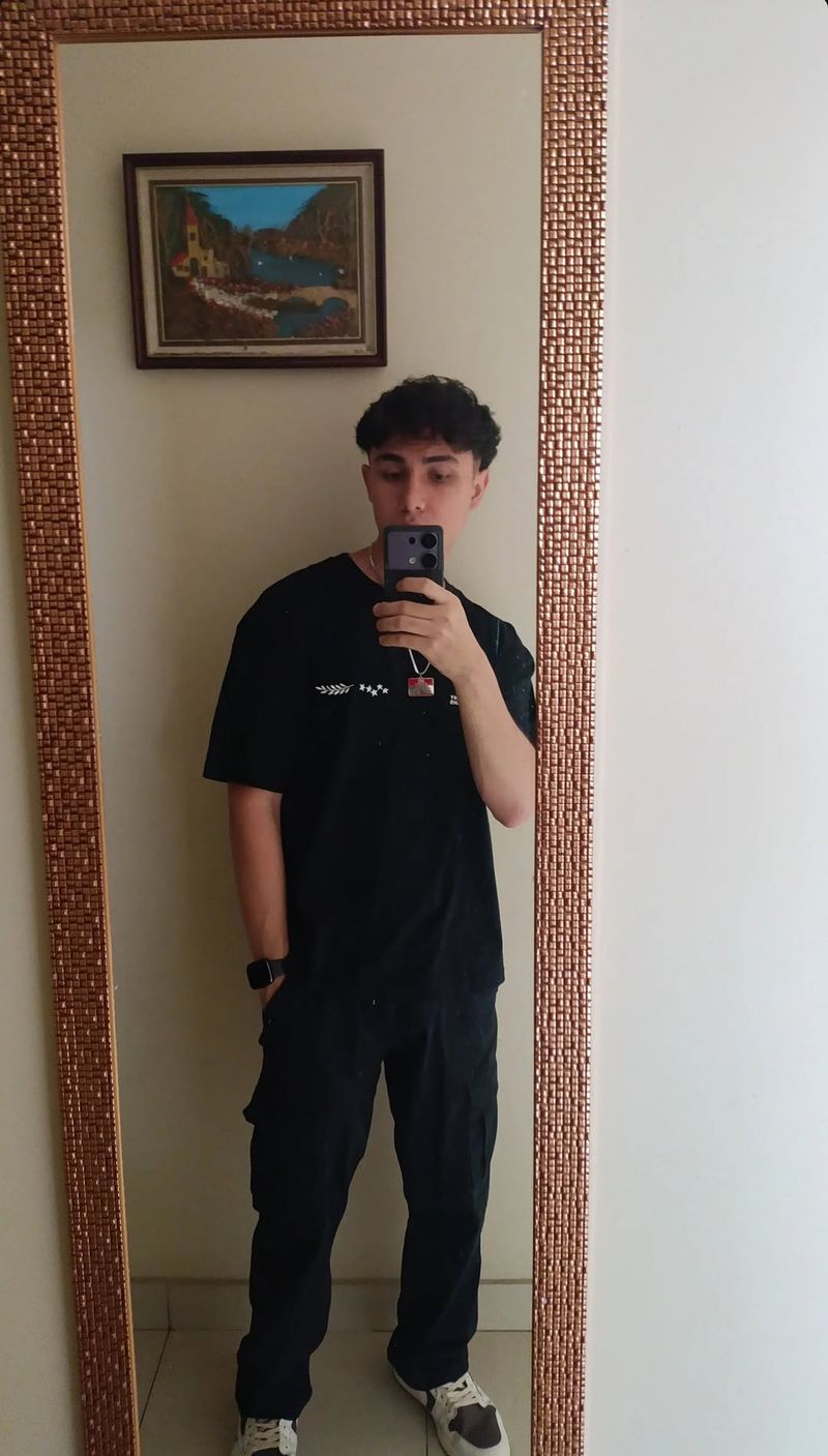 Marco, 21