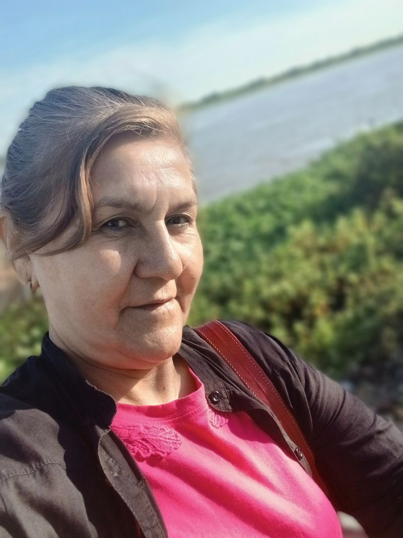 Ana, 60