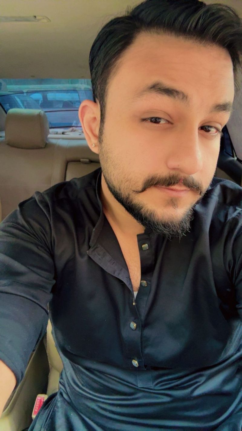 Ahas, 32
