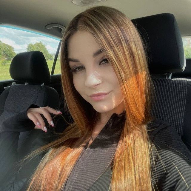 Аня, 22