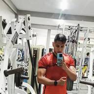 Max, 27