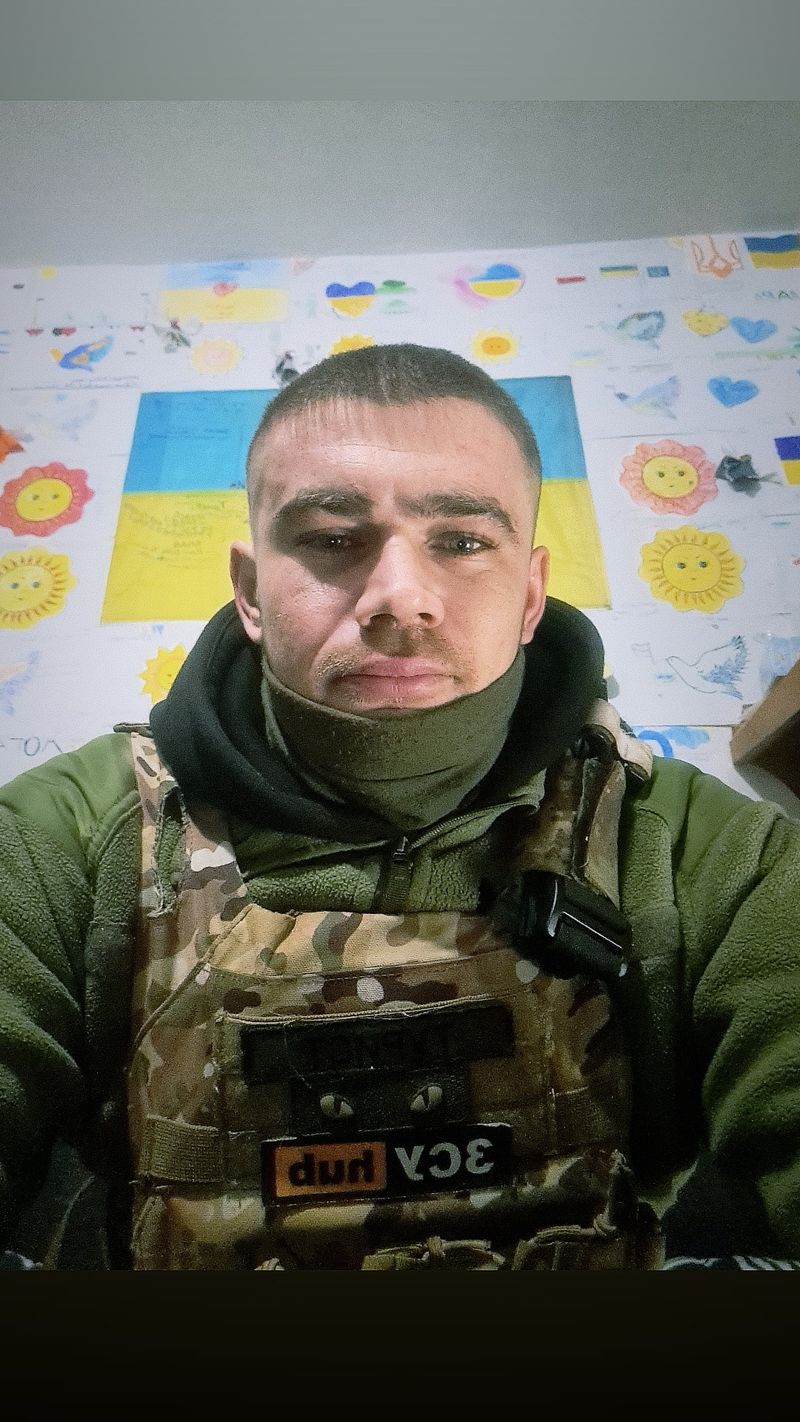 Паша, 32