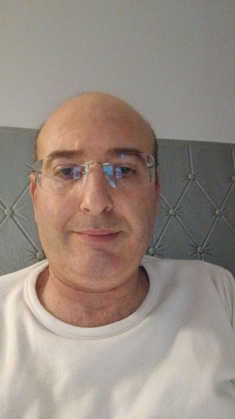 Adriano, 47