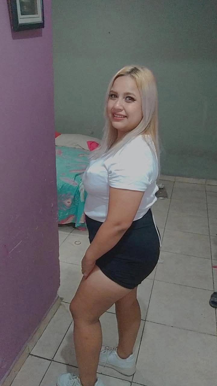 Jessica, 29