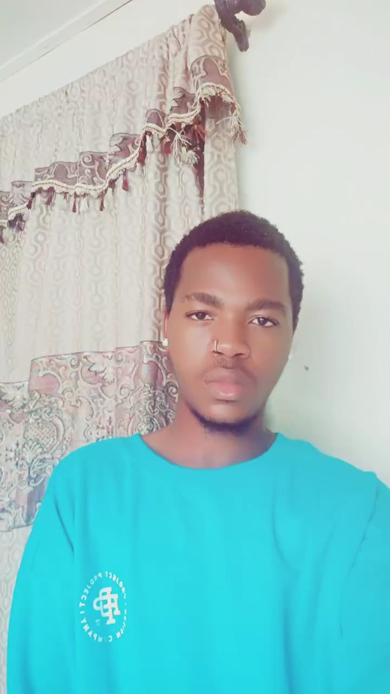 Kelvin, 20