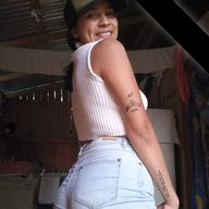 Vanessa, 24