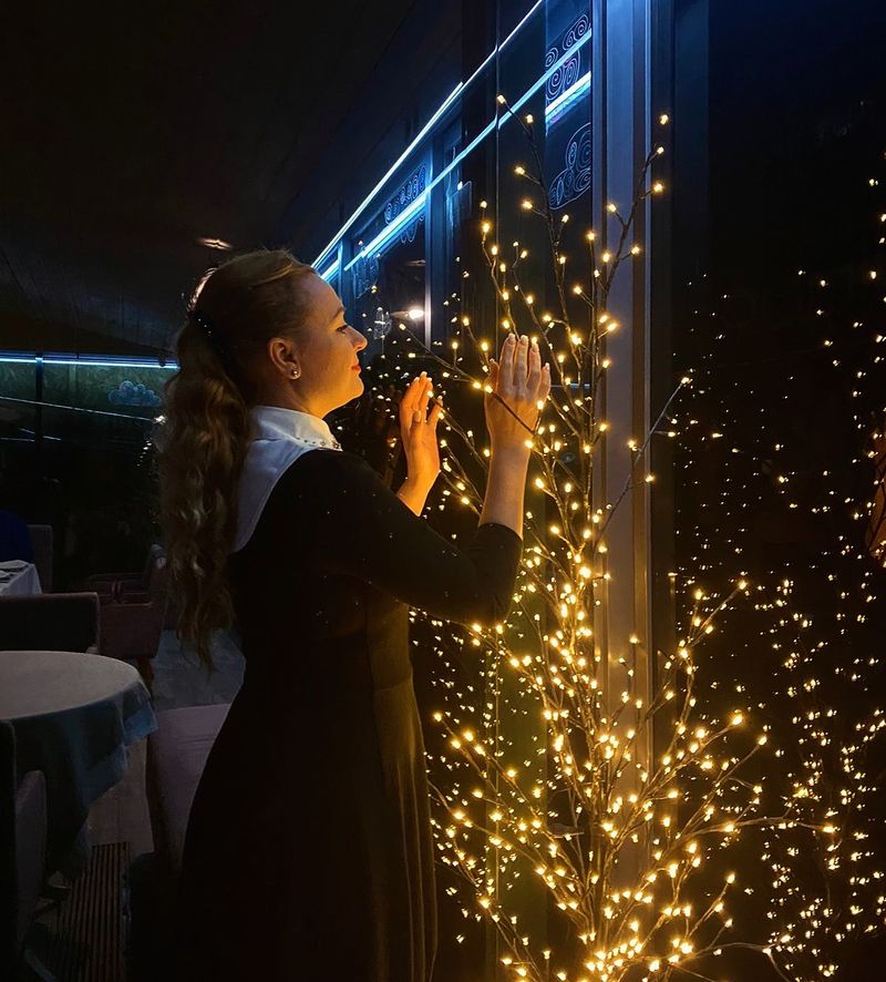 Олена, 45