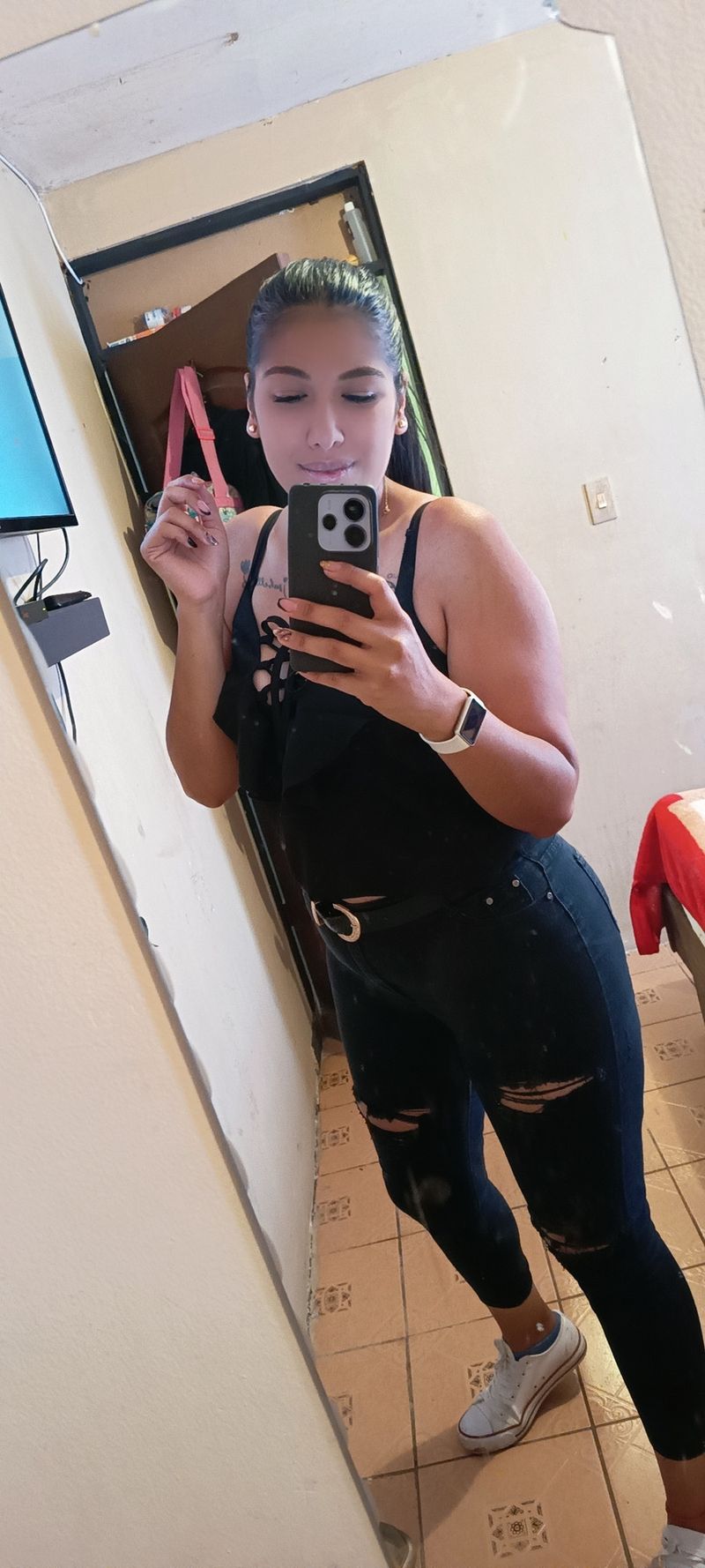 Kathi, 36