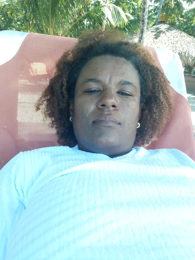 Reyna Maria, 45