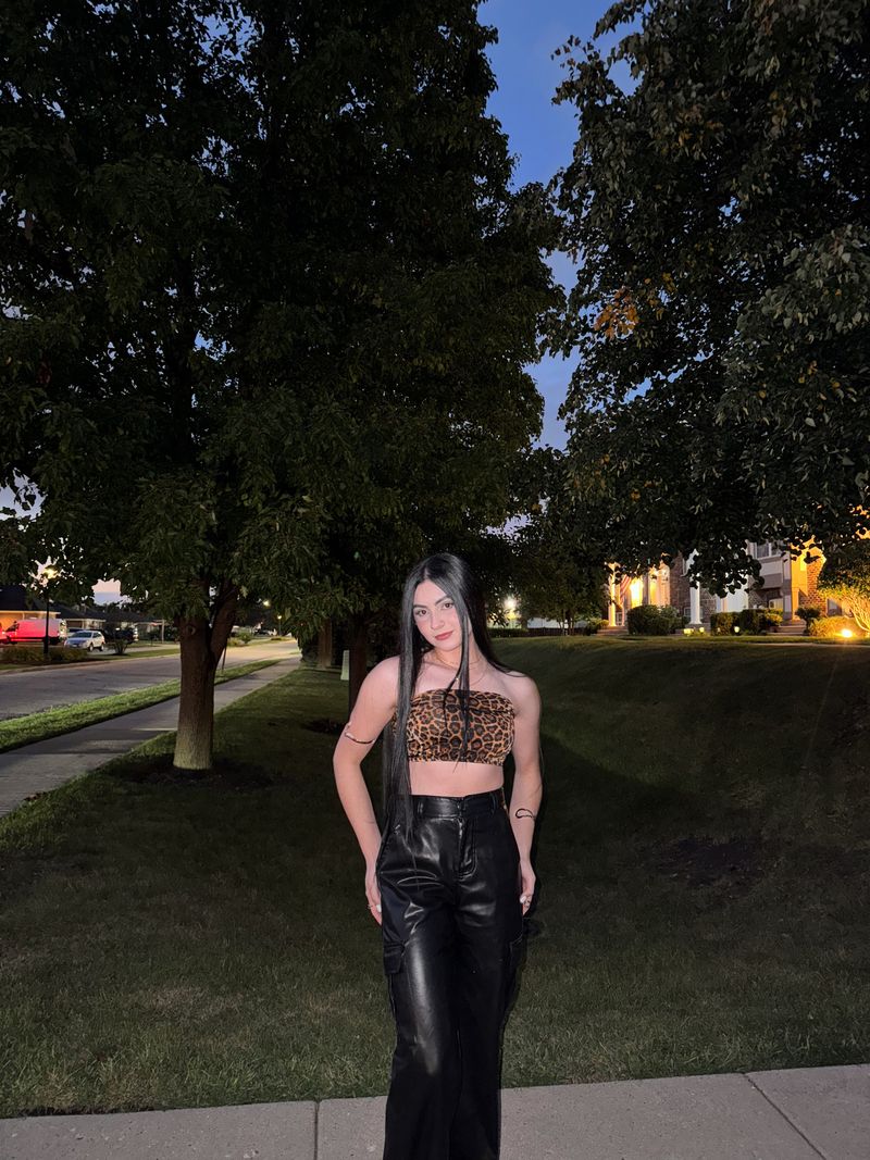 Lucie, 20