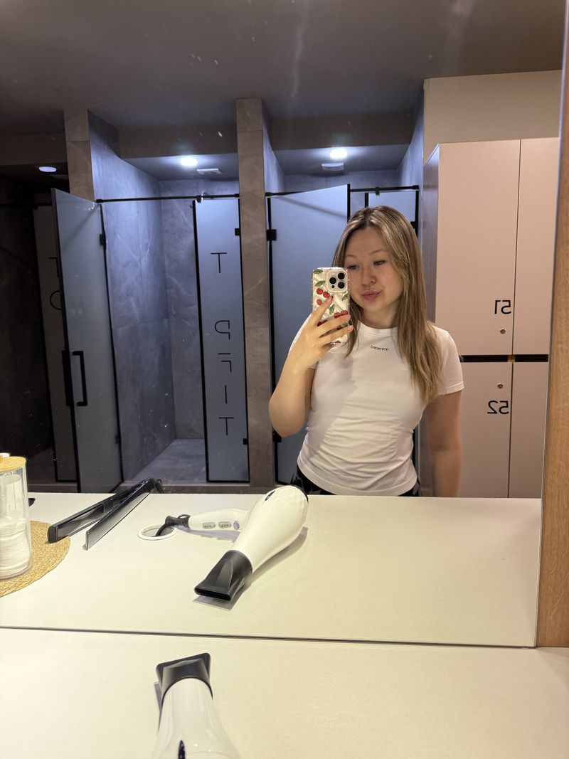 Лана, 30