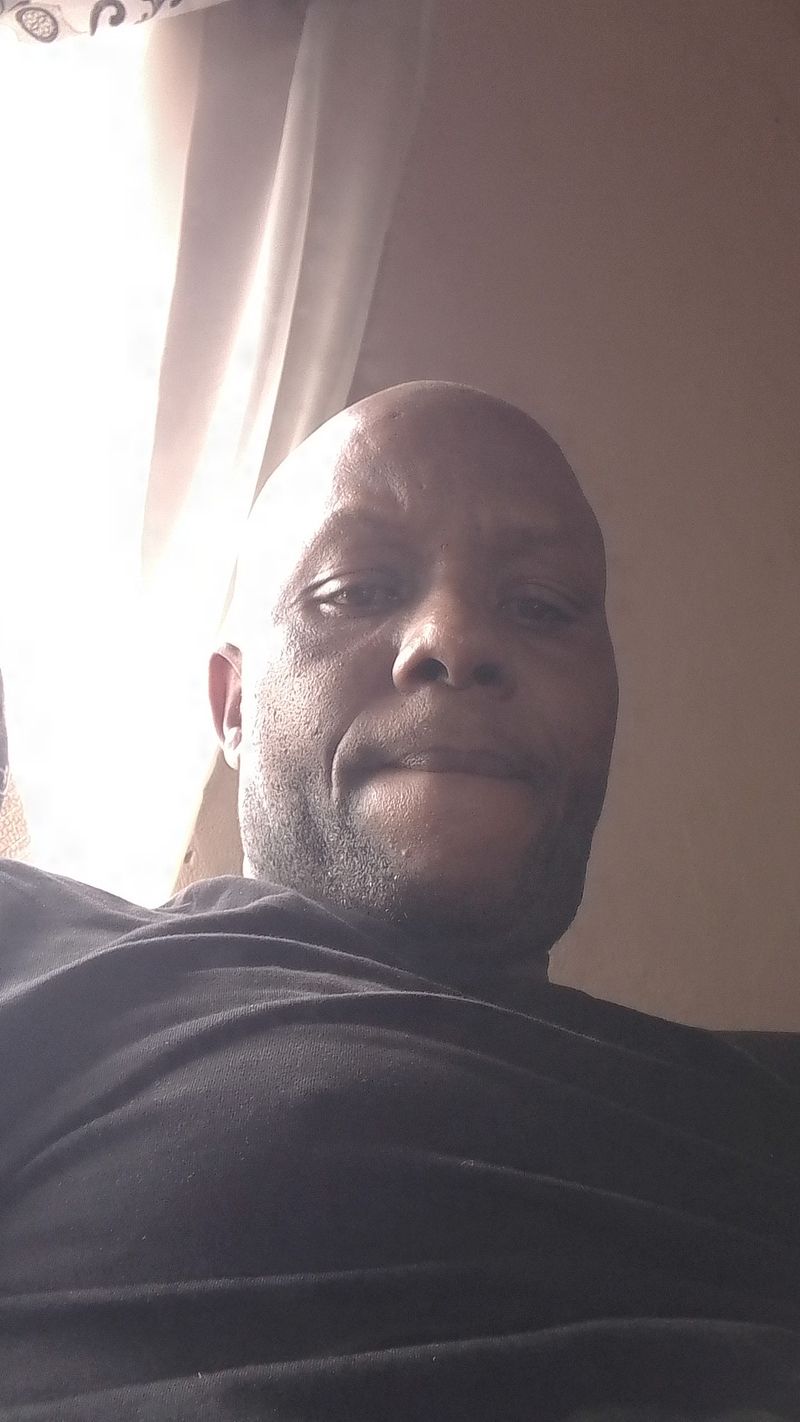 Lucas, 48