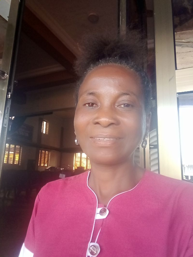 Shine Vivian Broni, 53