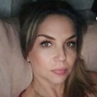 Andrea, 51