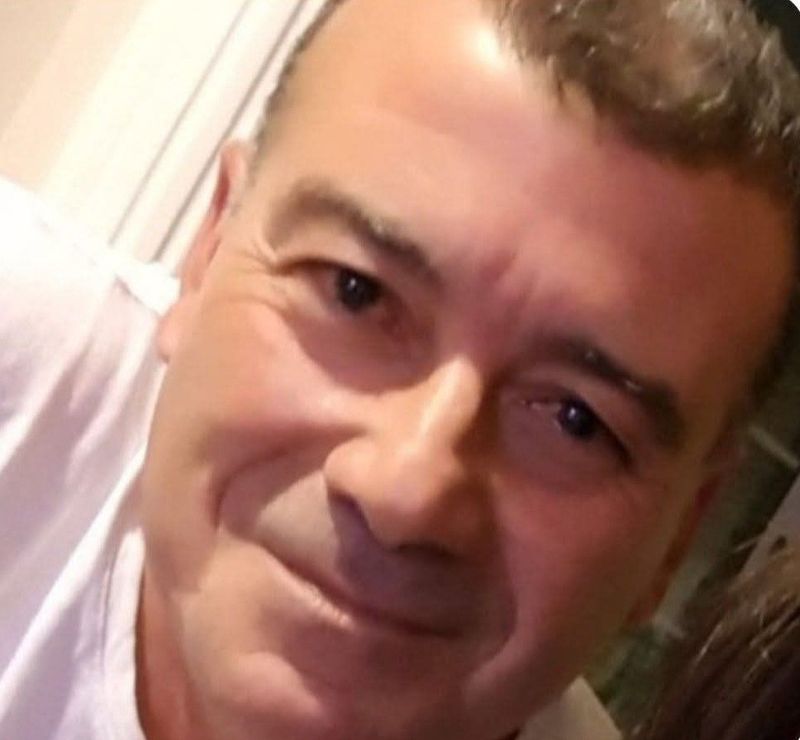 Levent, 58