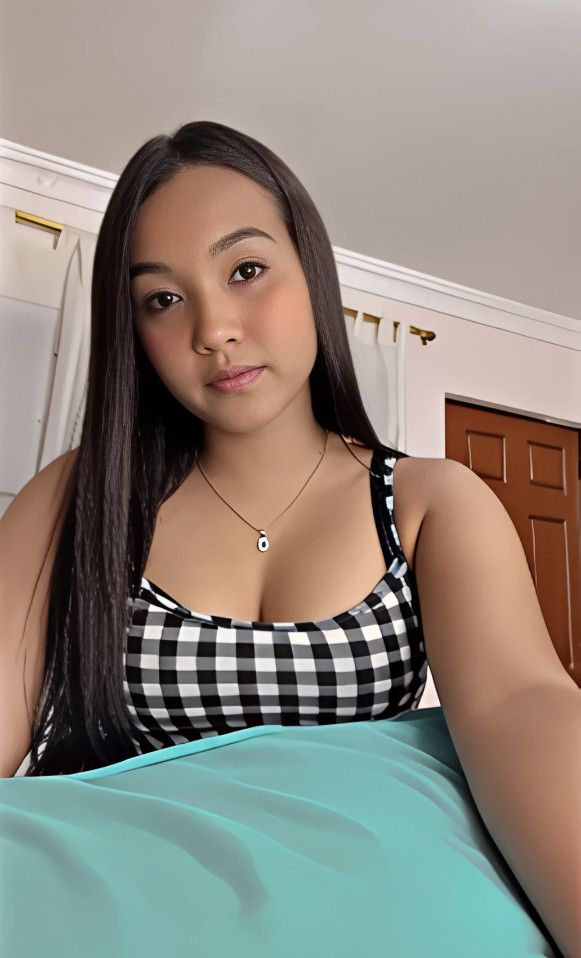 Diana, 25