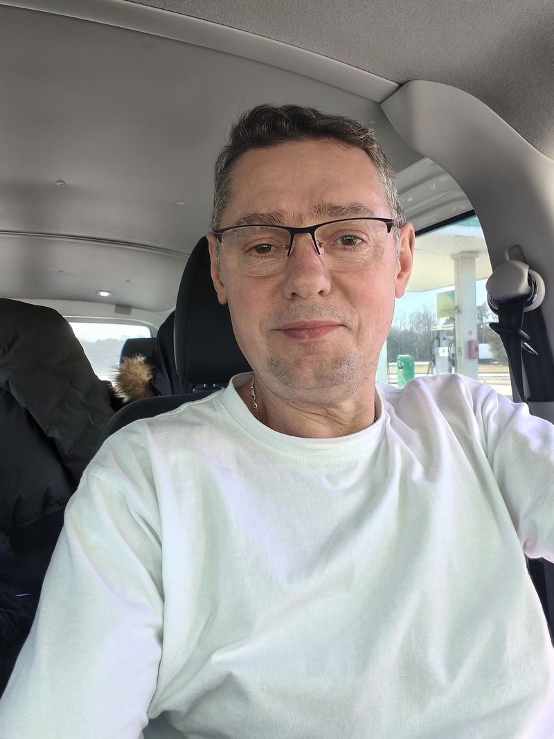 Radek, 49