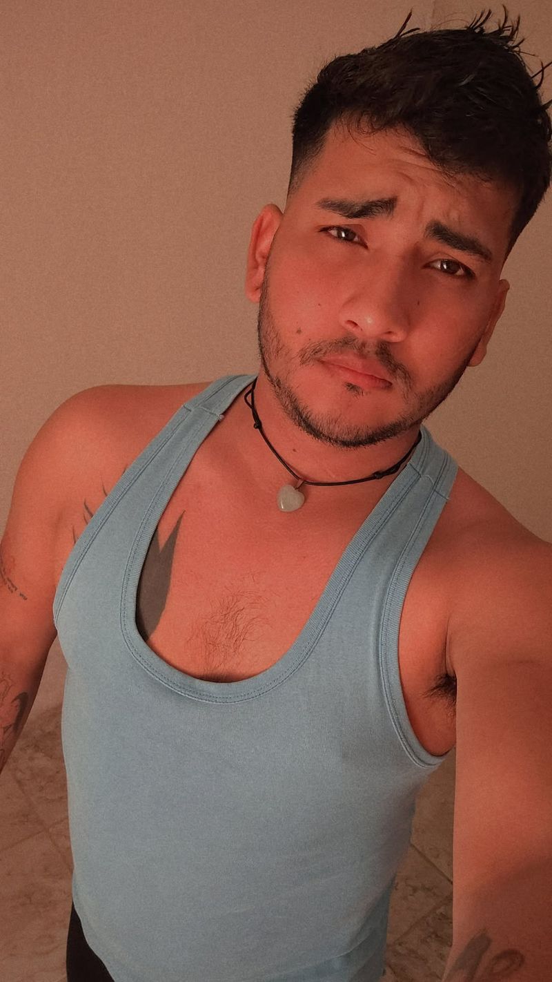 Mario, 27