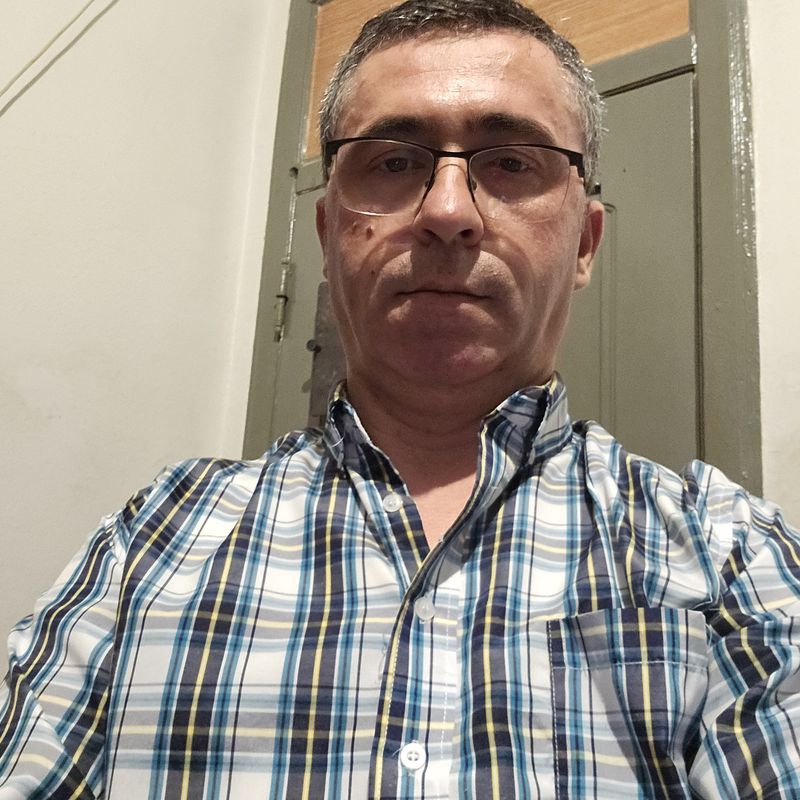 Bruno, 49