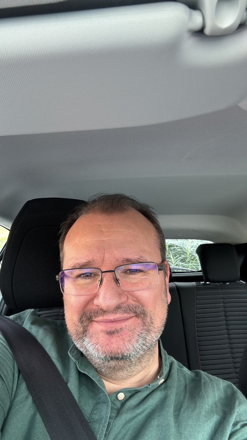 Juanfra, 48