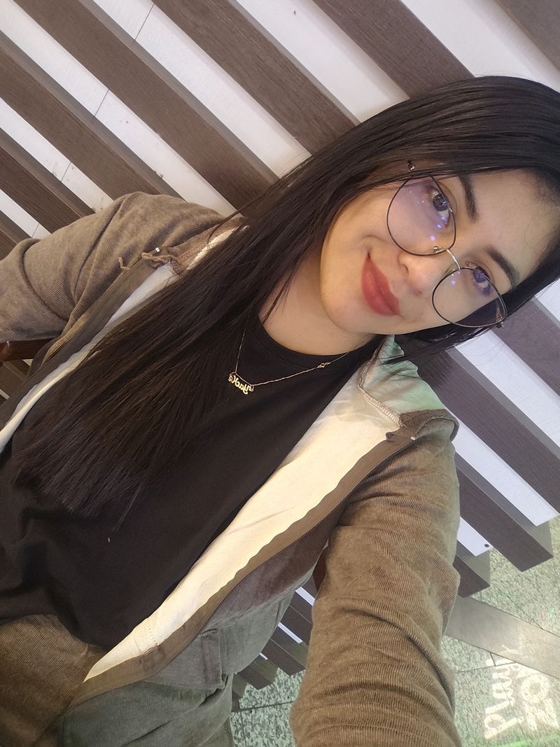 Yacke, 31
