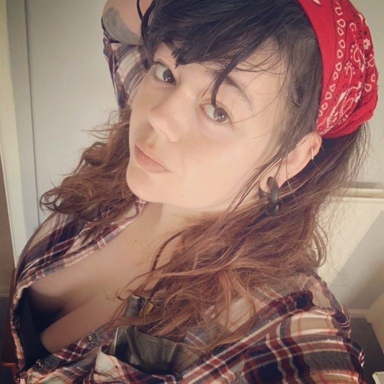 Megan, 30