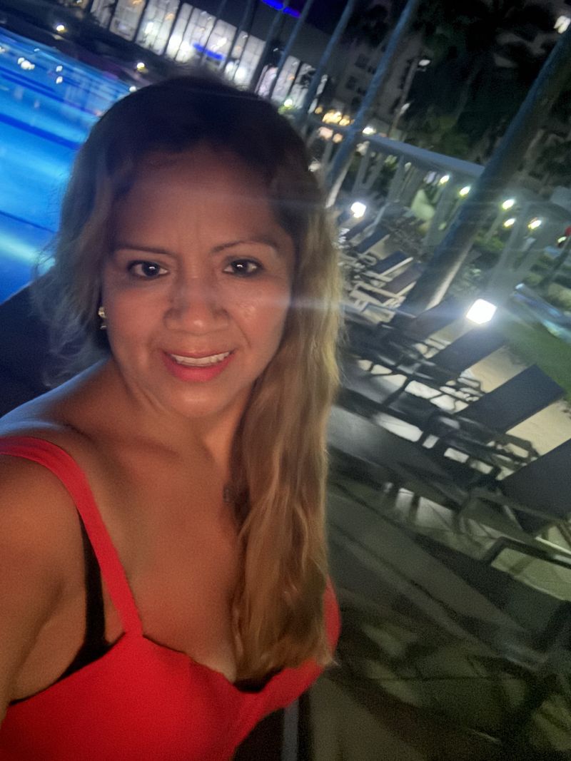 Pilar, 50