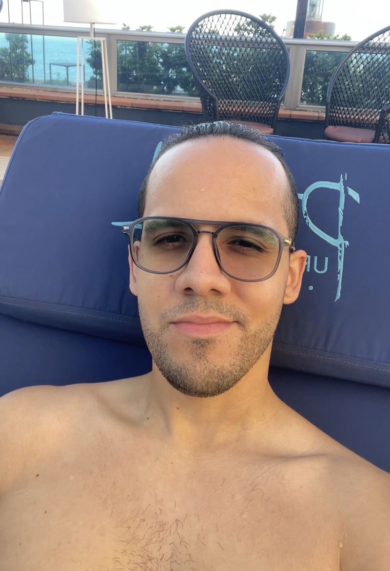 Guille, 31