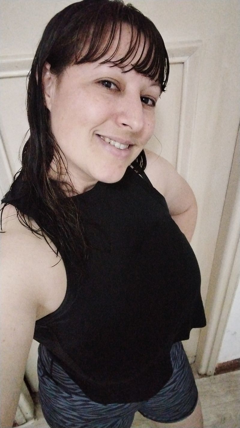 Pilar, 38