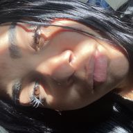 Camila, 23