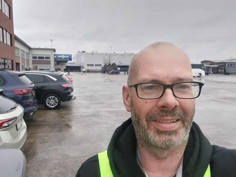 Maurice, 57
