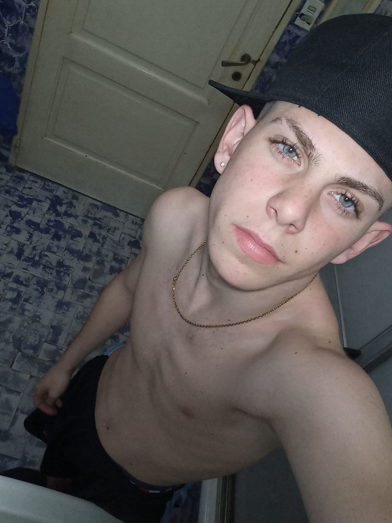 Ignacio, 20