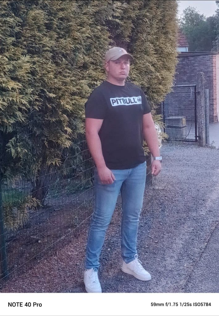 Dawid, 29