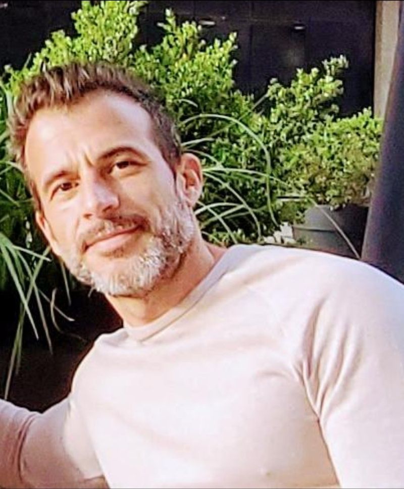 Sebas, 45