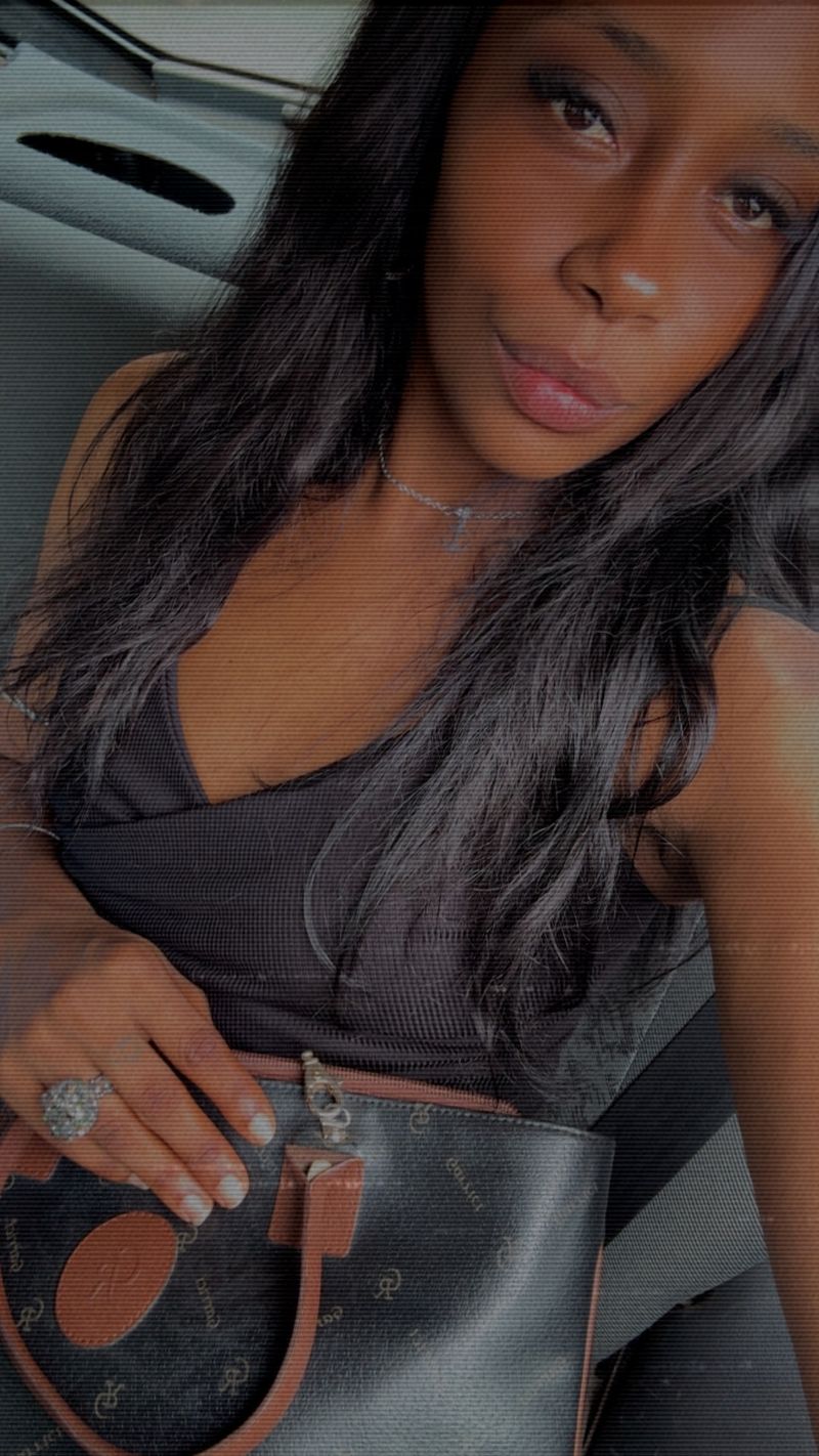 Jhenifer, 26