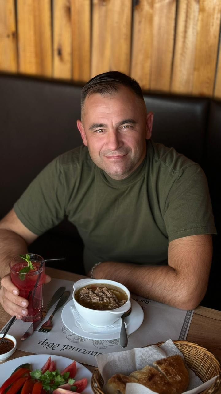 Андрей, 44