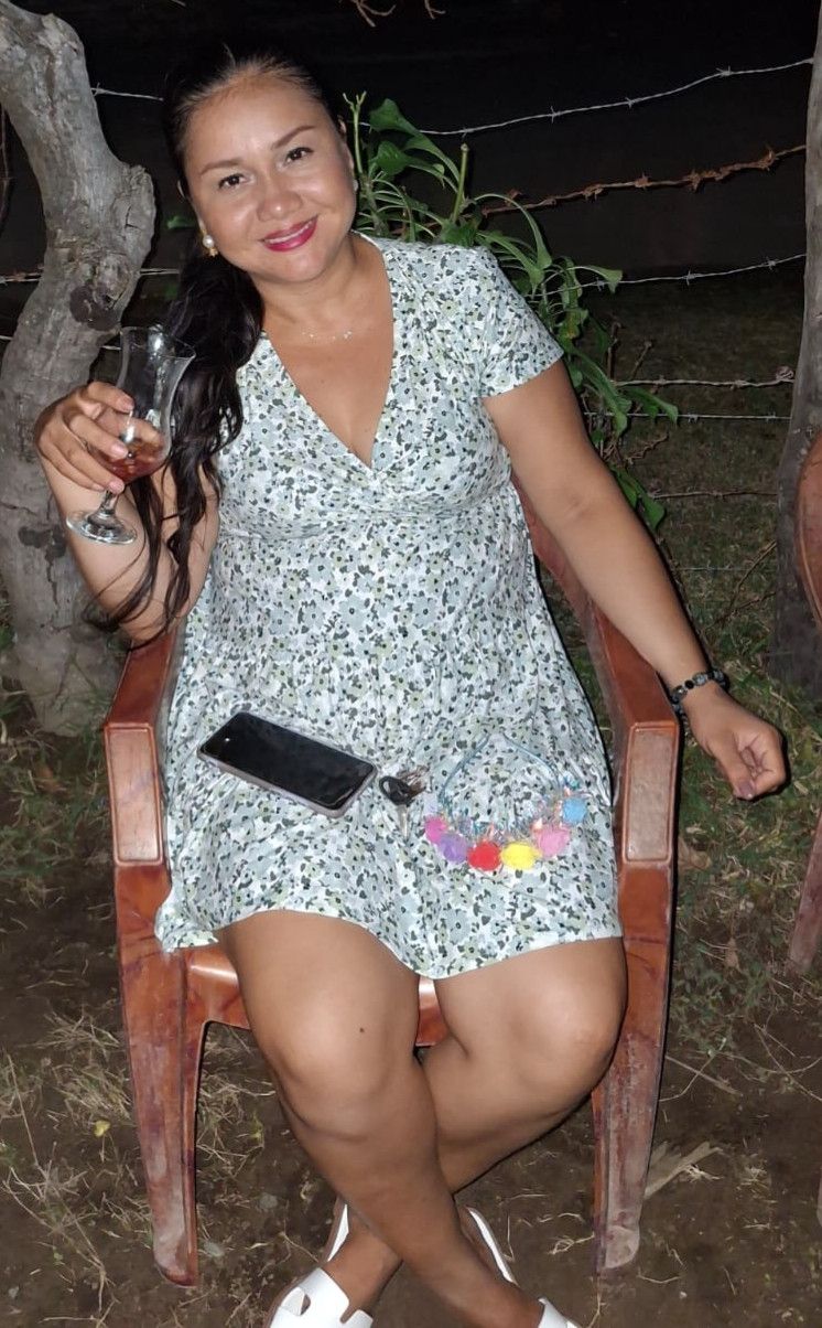 Sofia, 34