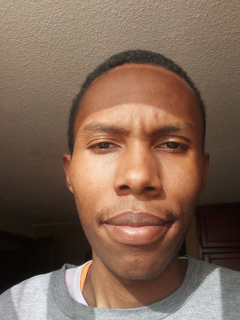 André, 23