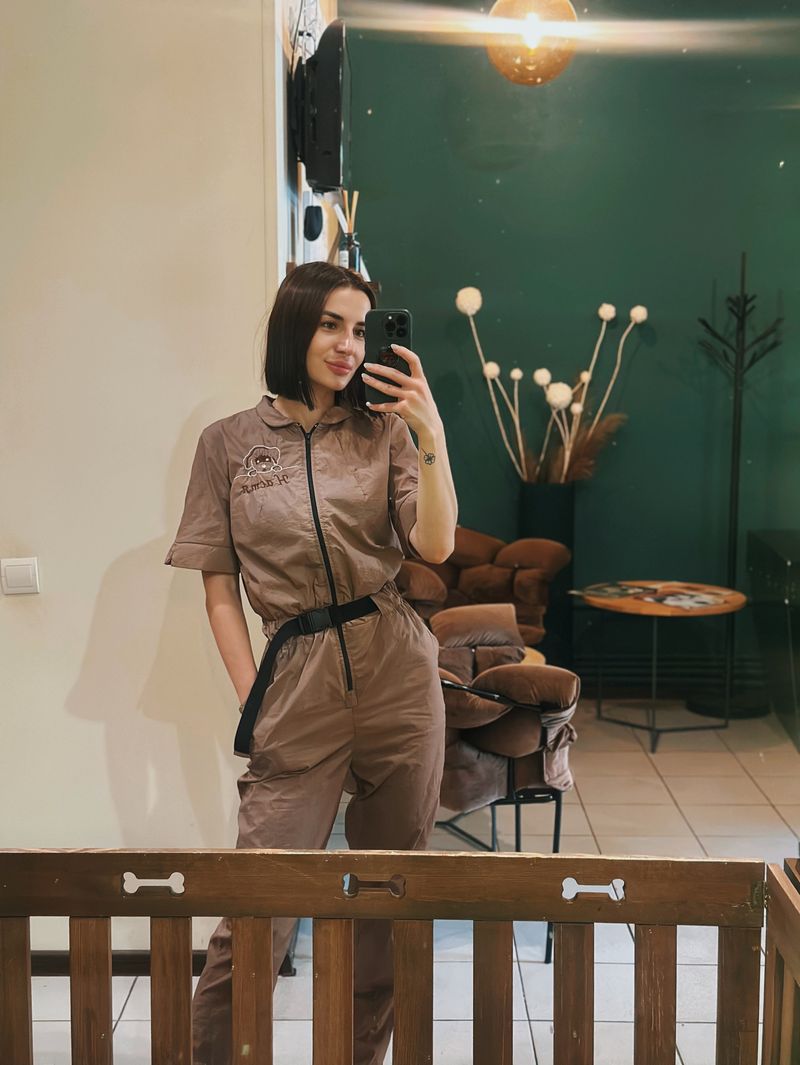 Анастасія, 28