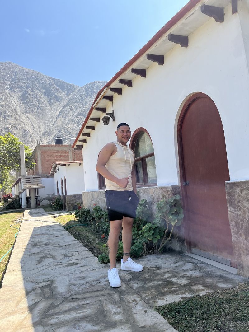 Alejandro Milano, 26