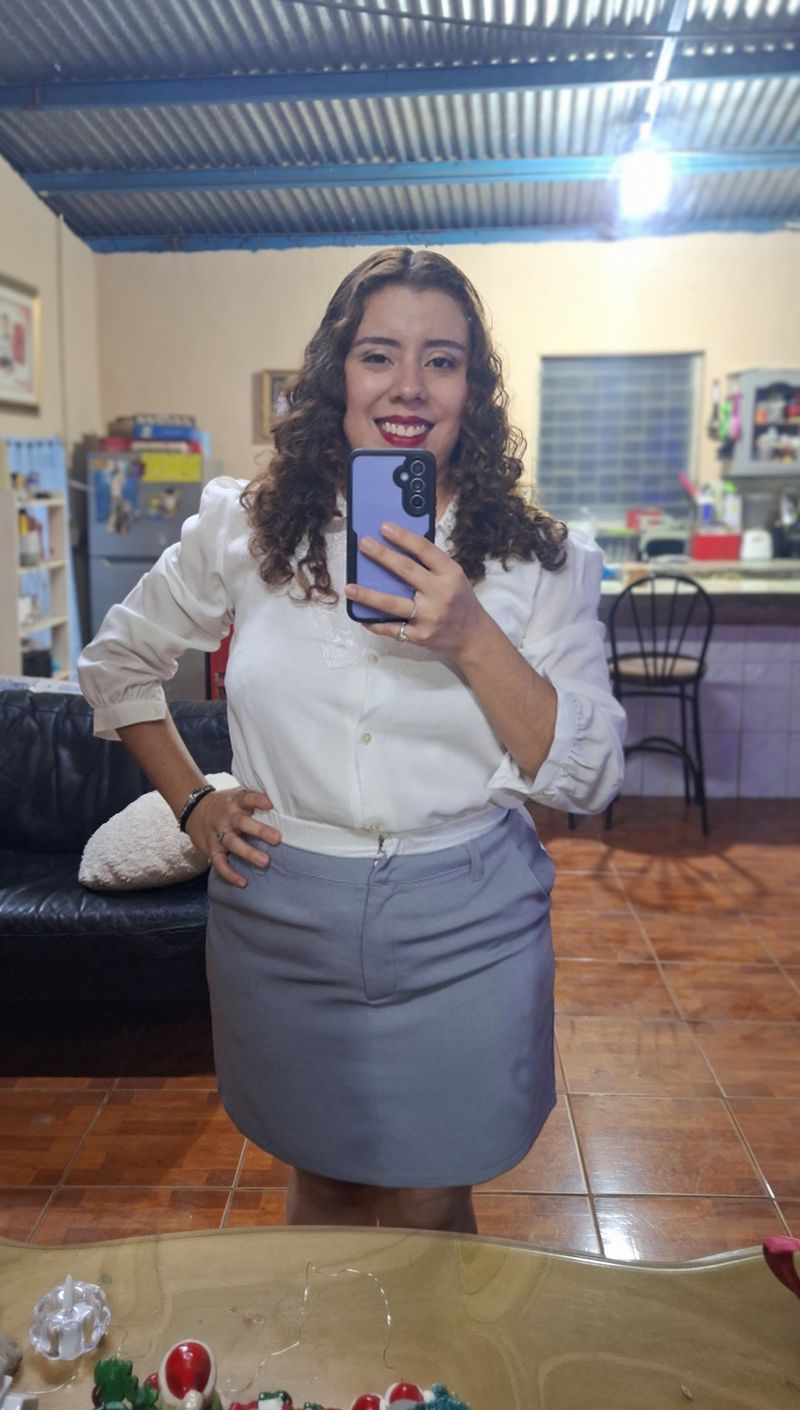 Isayana, 26