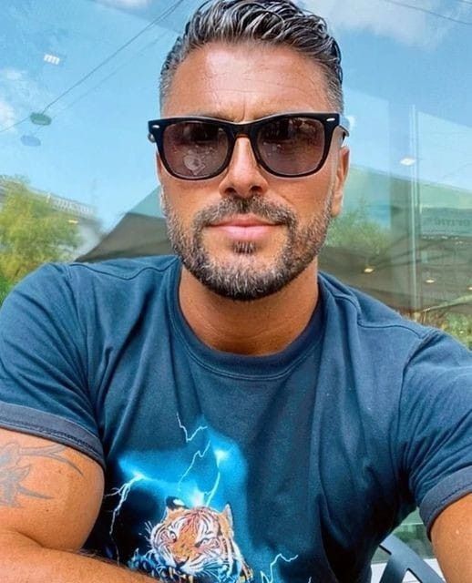 Darek, 57