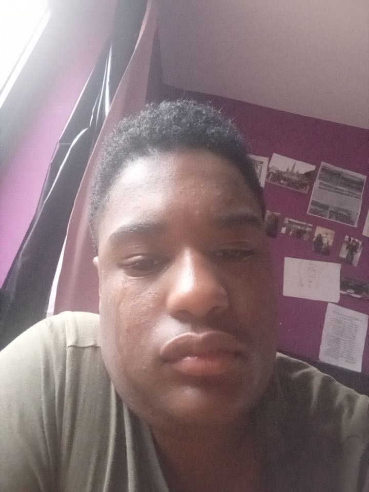 Max, 21
