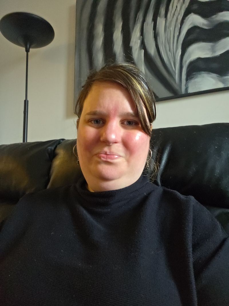 Anne, 34