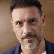 Luis, 49