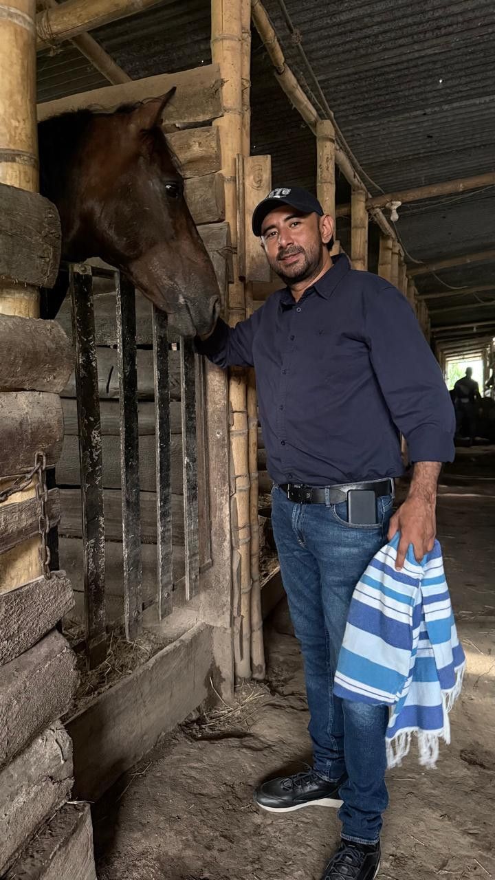 Iván, 43