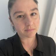 Julie, 44