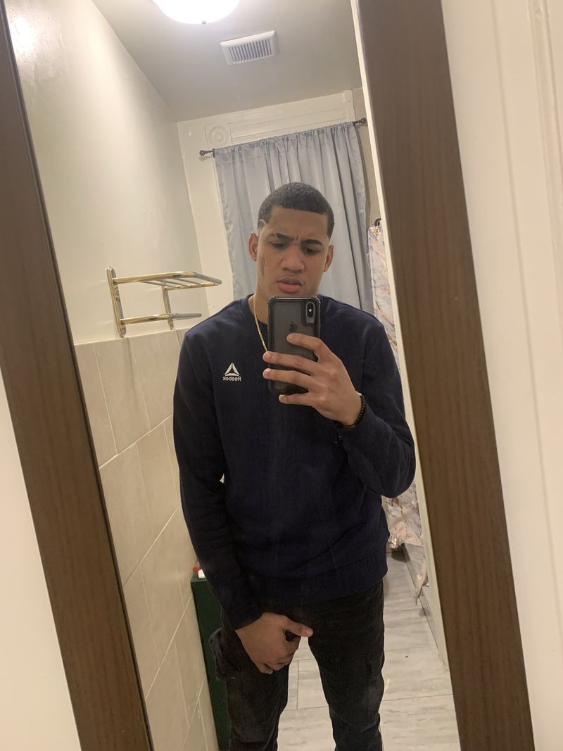 Luiyi, 27