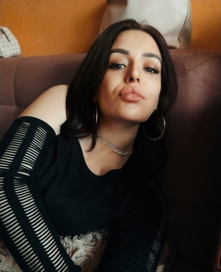Aleksandra, 32