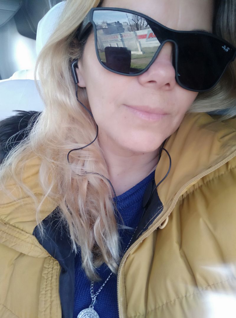 Ana, 48
